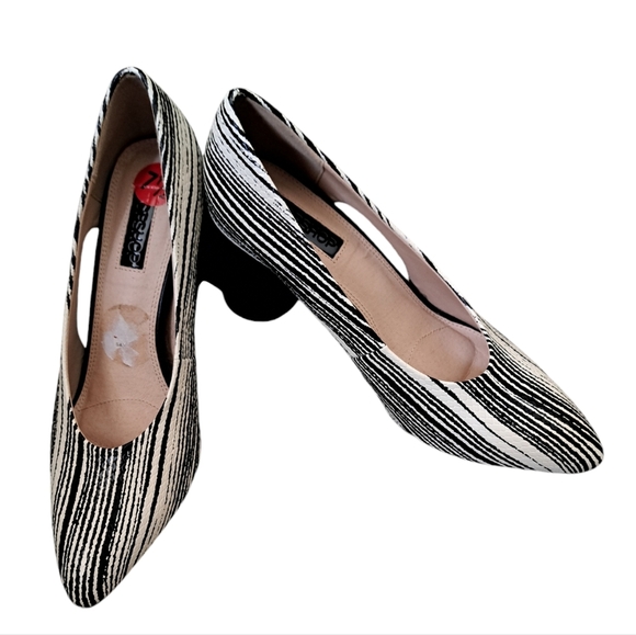 TOPSHOP "GINGER" cone heel leather cut out pumps shoes ivory black ladies 7.5 - Picture 10 of 13